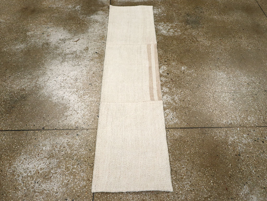 Vintage Turkish Flatweave Kilim Small Runner, No.33237 - Galerie Shabab