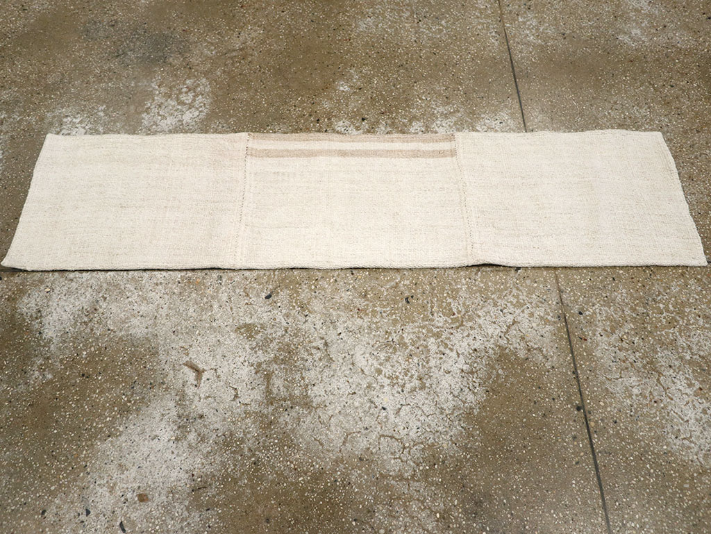 Vintage Turkish Flatweave Kilim Small Runner, No.33237 - Galerie Shabab