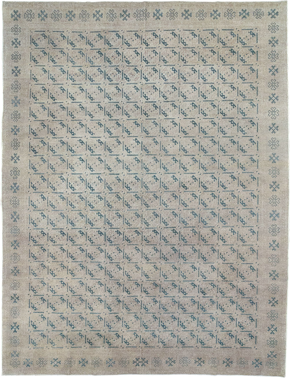 Vintage Turkish Anatolian Room Size Carpet, No.33238 - Galerie Shabab