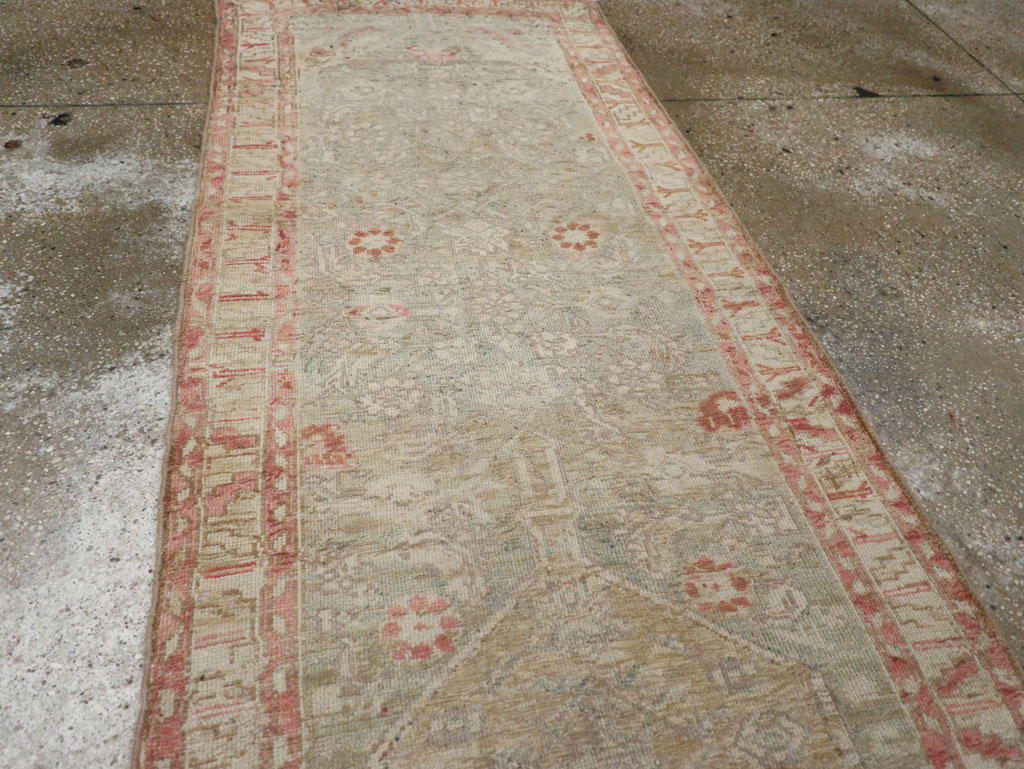 Antique Persian Malayer Runner, No.33251 - Galerie Shabab