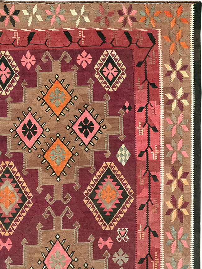 Vintage Turkish Flatweave Kilim Room Size Carpet, No.33258 - Galerie Shabab