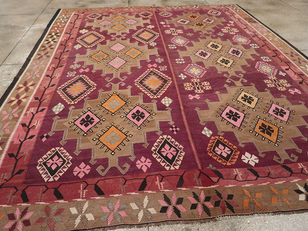 Vintage Turkish Flatweave Kilim Room Size Carpet, No.33258 - Galerie Shabab