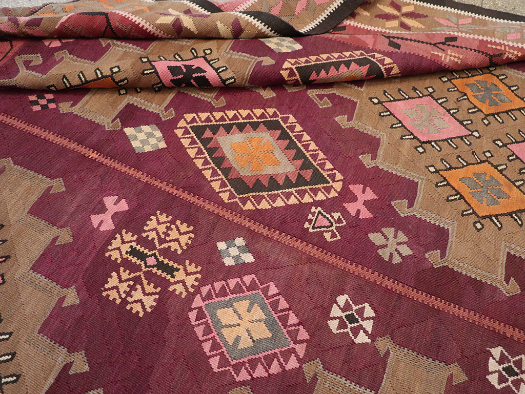 Vintage Turkish Flatweave Kilim Room Size Carpet, No.33258 - Galerie Shabab