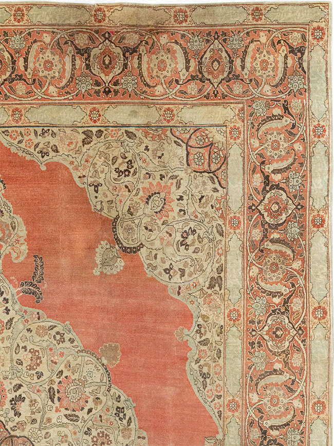 Antique Persian Tabriz Room Size Carpet, No.33263 - Galerie Shabab
