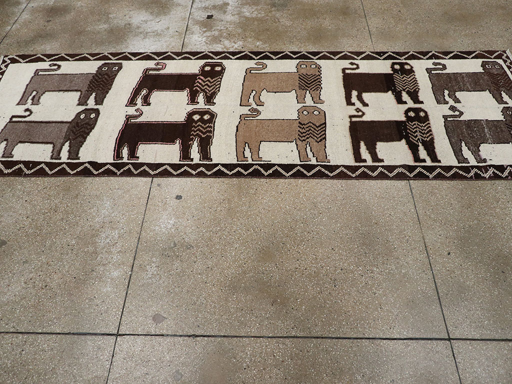 Vintage Turkish Anatolian Pictorial Runner, No.33266 - Galerie Shabab