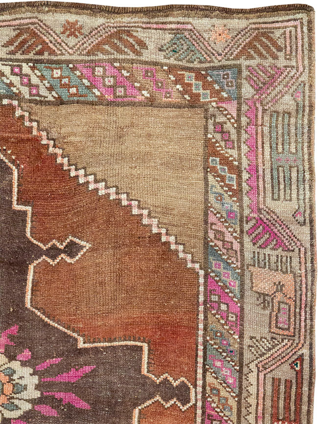 Vintage Turkish Anatolian Wide Gallery Runner, No.33268 - Galerie Shabab