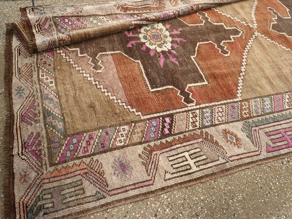 Vintage Turkish Anatolian Wide Gallery Runner, No.33268 - Galerie Shabab