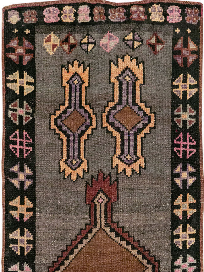 Vintage Turkish Anatolian Runner, No.33274 - Galerie Shabab