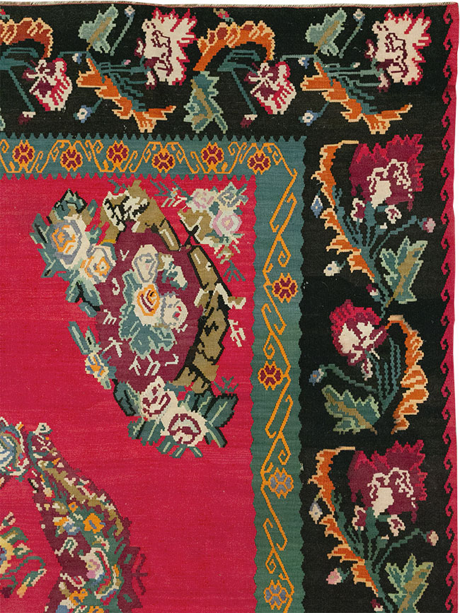 Vintage European Bessarabian Kilim Room Size Carpet, No.33279 - Galerie Shabab