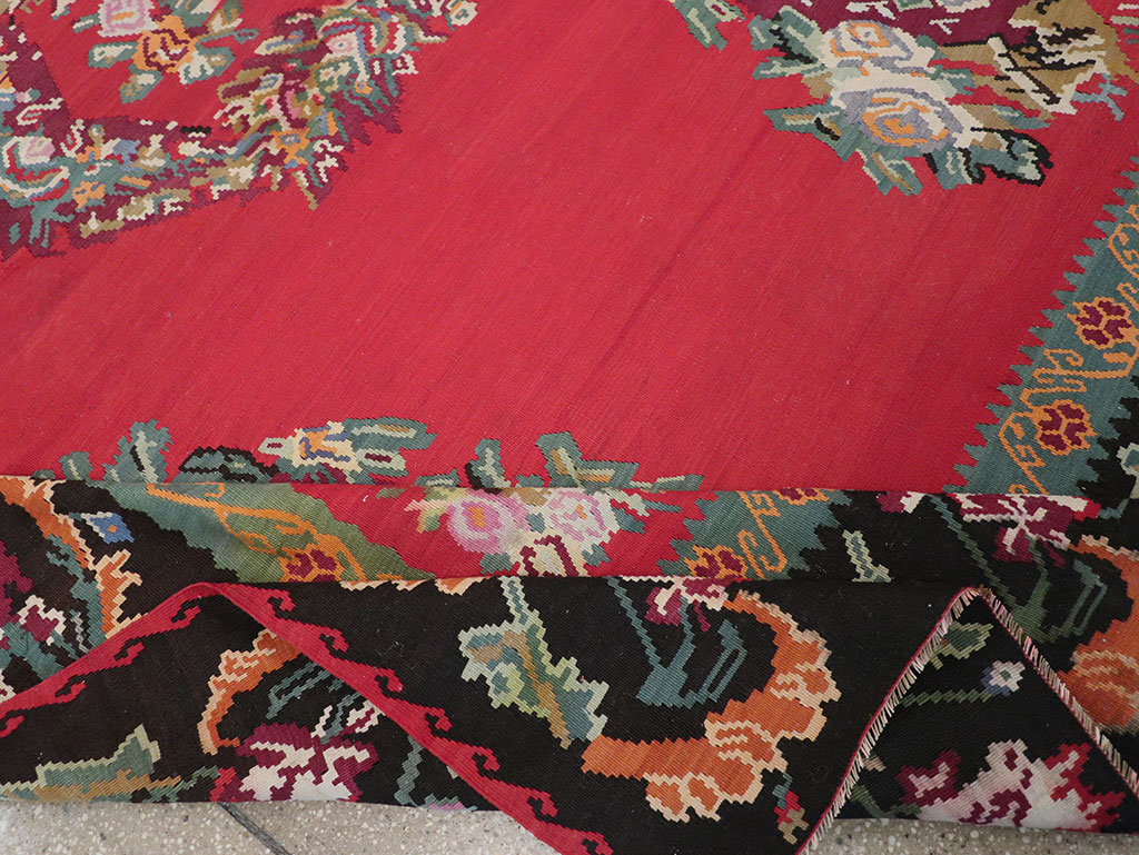 Vintage European Bessarabian Kilim Room Size Carpet, No.33279 - Galerie Shabab