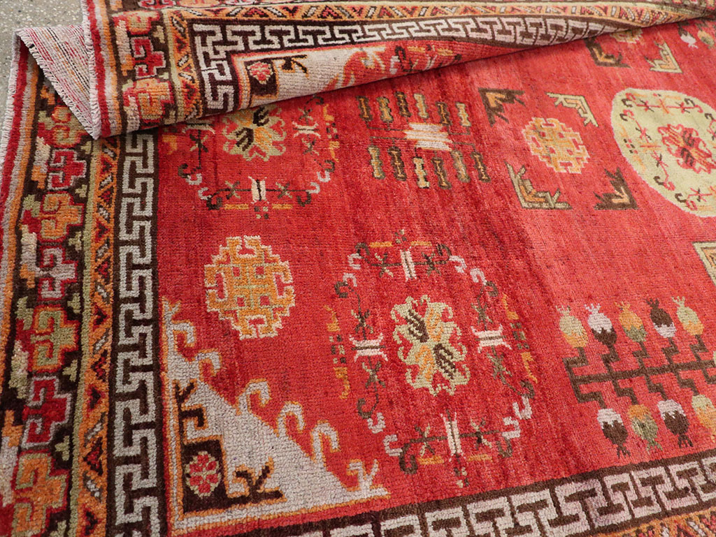 Antique East Turkestan Khotan Accent Rug, No.33282 - Galerie Shabab