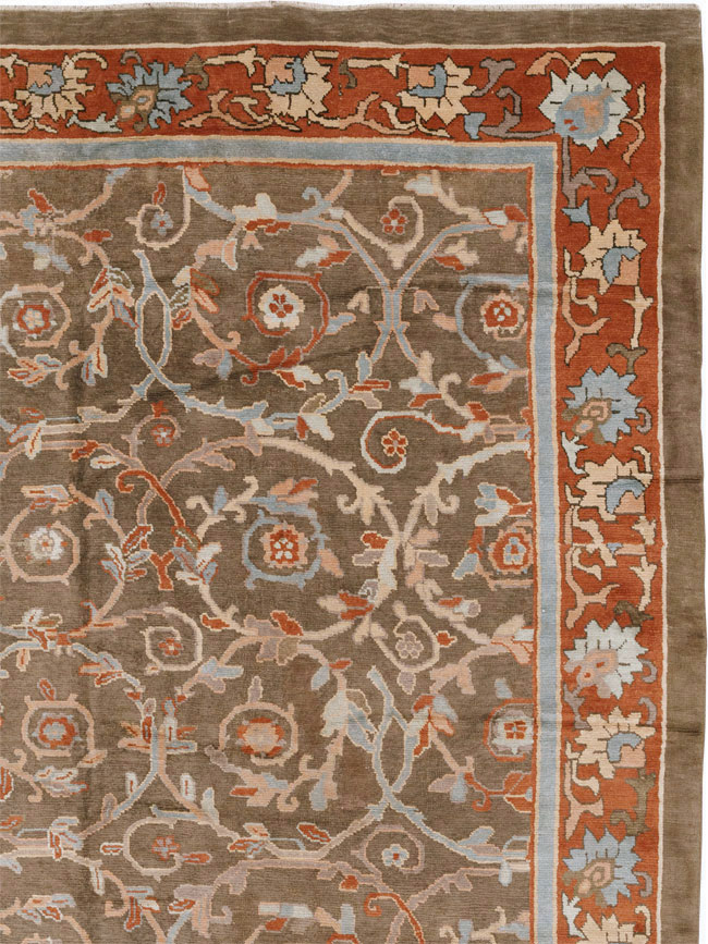 Antique Spanish European Oversize Carpet, No.33290 - Galerie Shabab