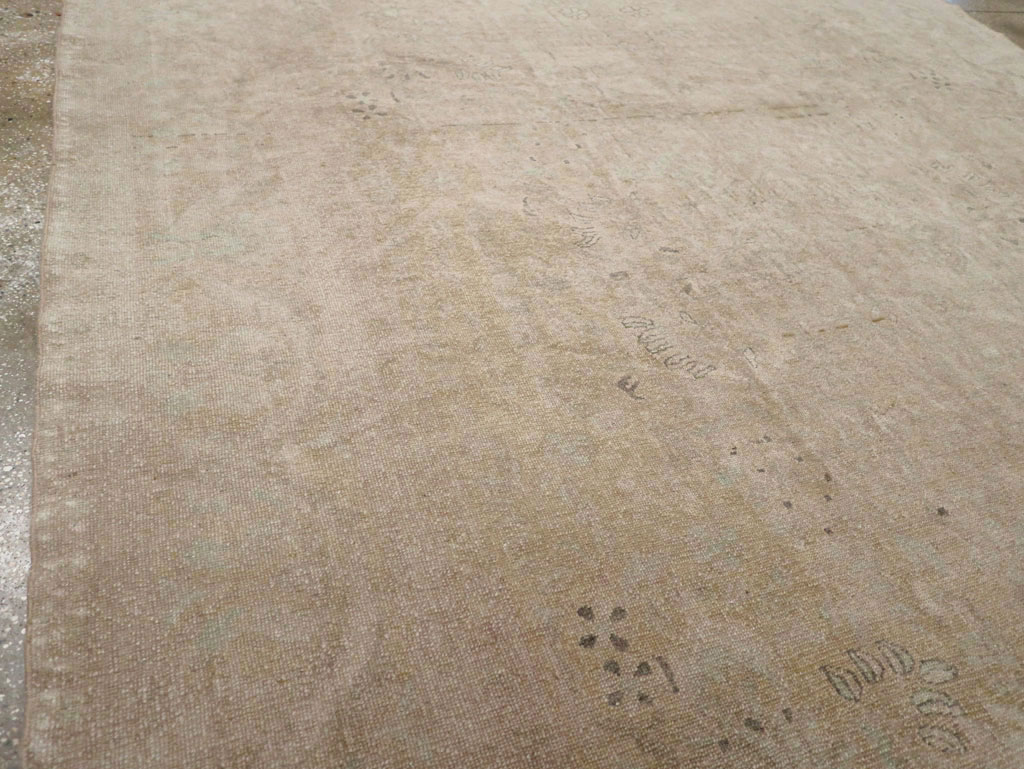 Vintage Persian Malayer Room Size Carpet, No.33303 - Galerie Shabab