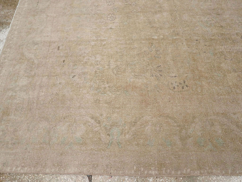 Vintage Persian Malayer Room Size Carpet, No.33303 - Galerie Shabab