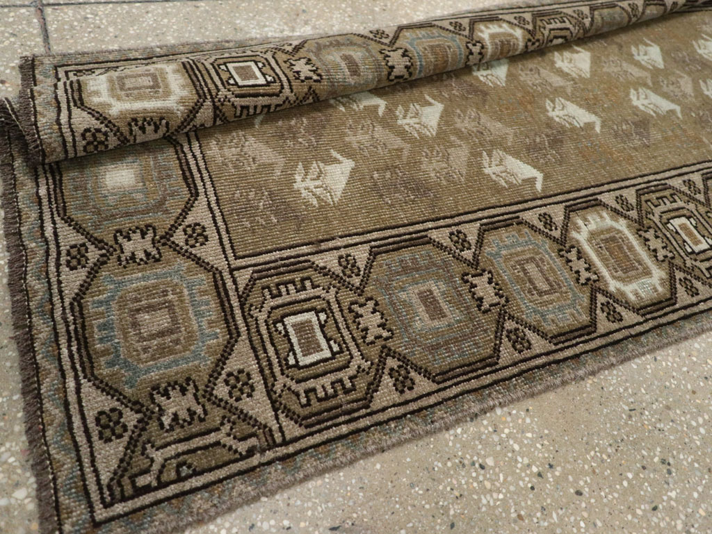 Vintage Persian Baluch Runner, No.33308 - Galerie Shabab