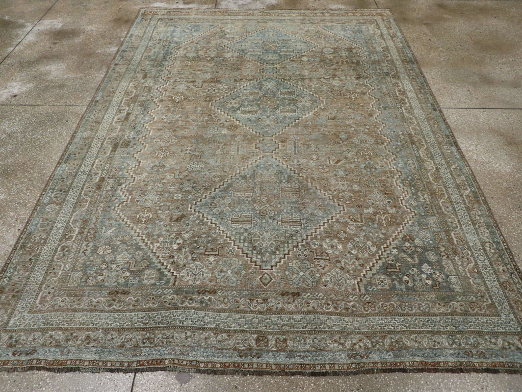 Vintage Persian Shiraz Accent Carpet, No.33310 - Galerie Shabab