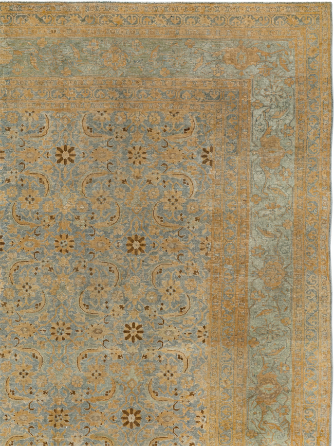 Antique Persian Tabriz Room Size Carpet, No.33312 - Galerie Shabab