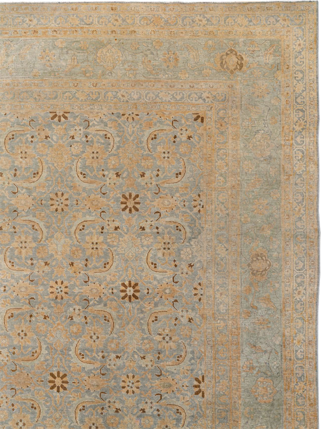 Antique Persian Tabriz Room Size Carpet, No.33312 - Galerie Shabab