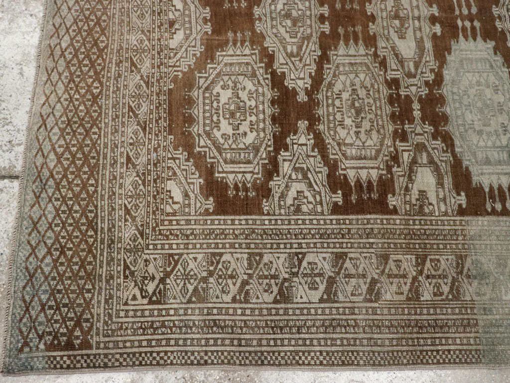 Vintage Central Asia Turkoman Accent Rug, No.33314 - Galerie Shabab