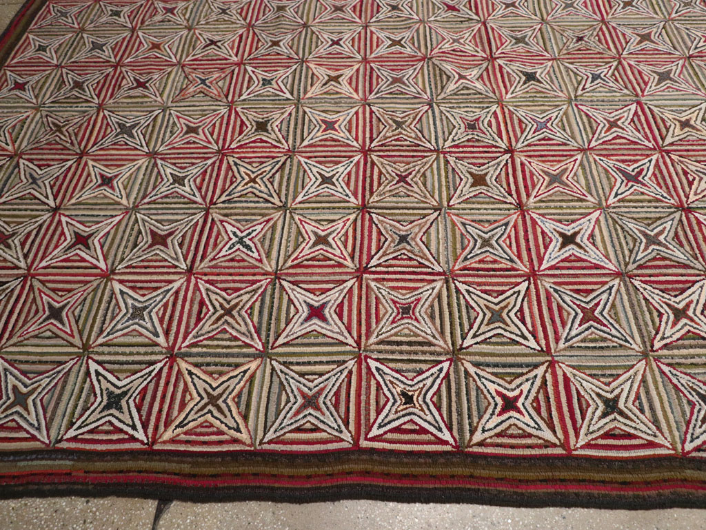 Modern Ecuadorian Hooked Rug in the American Style, No.33322 - Galerie Shabab
