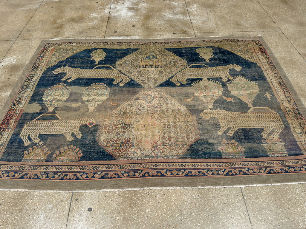 Antique Persian Fereghan Pictorial Room Size Carpet, No.33325 - Galerie Shabab