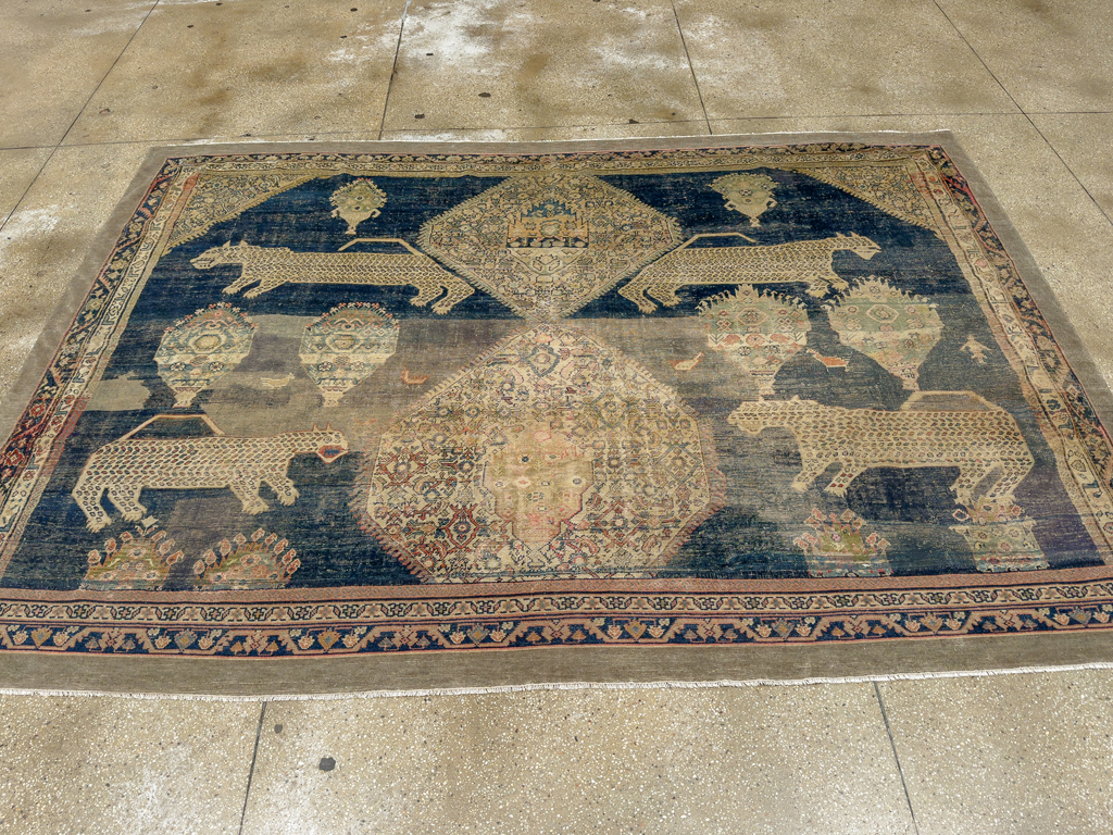 Antique Persian Fereghan Pictorial Room Size Carpet, No.33325 - Galerie Shabab