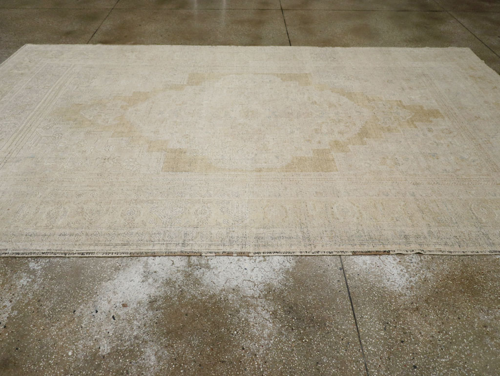 Vintage Turkish Oushak Long and Narrow, No.33329 - Galerie Shabab