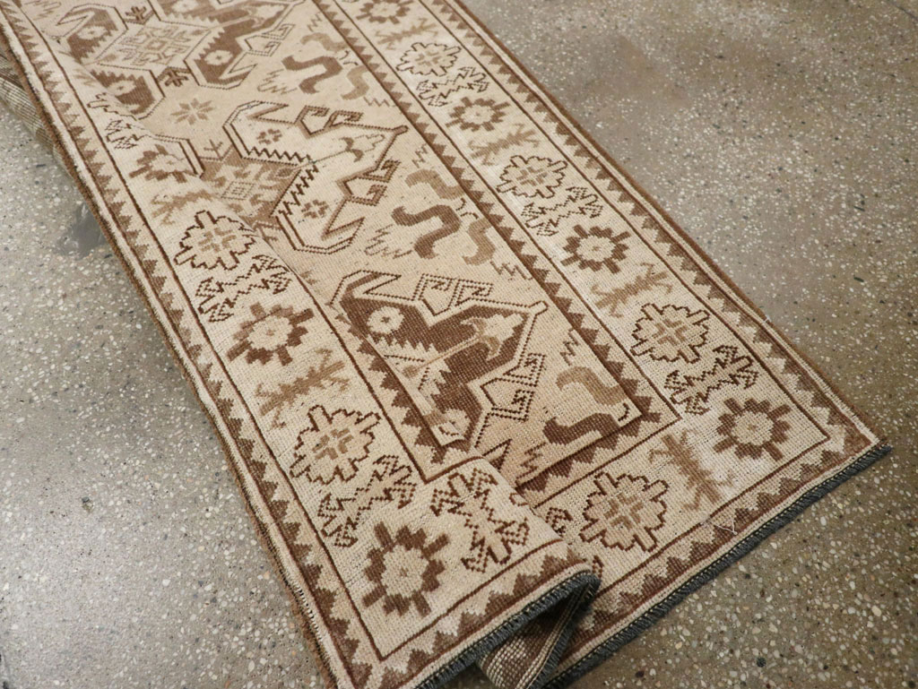 Vintage Turkish Anatolian Long Runner, No.33331 - Galerie Shabab