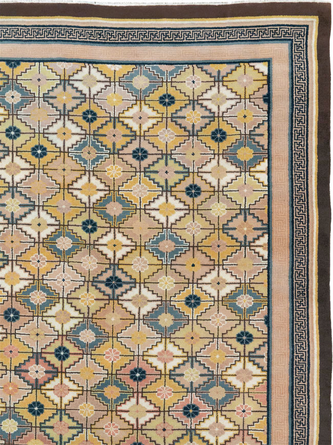 Vintage Chinese Ningxia Room Size Carpet, No.33334 - Galerie Shabab