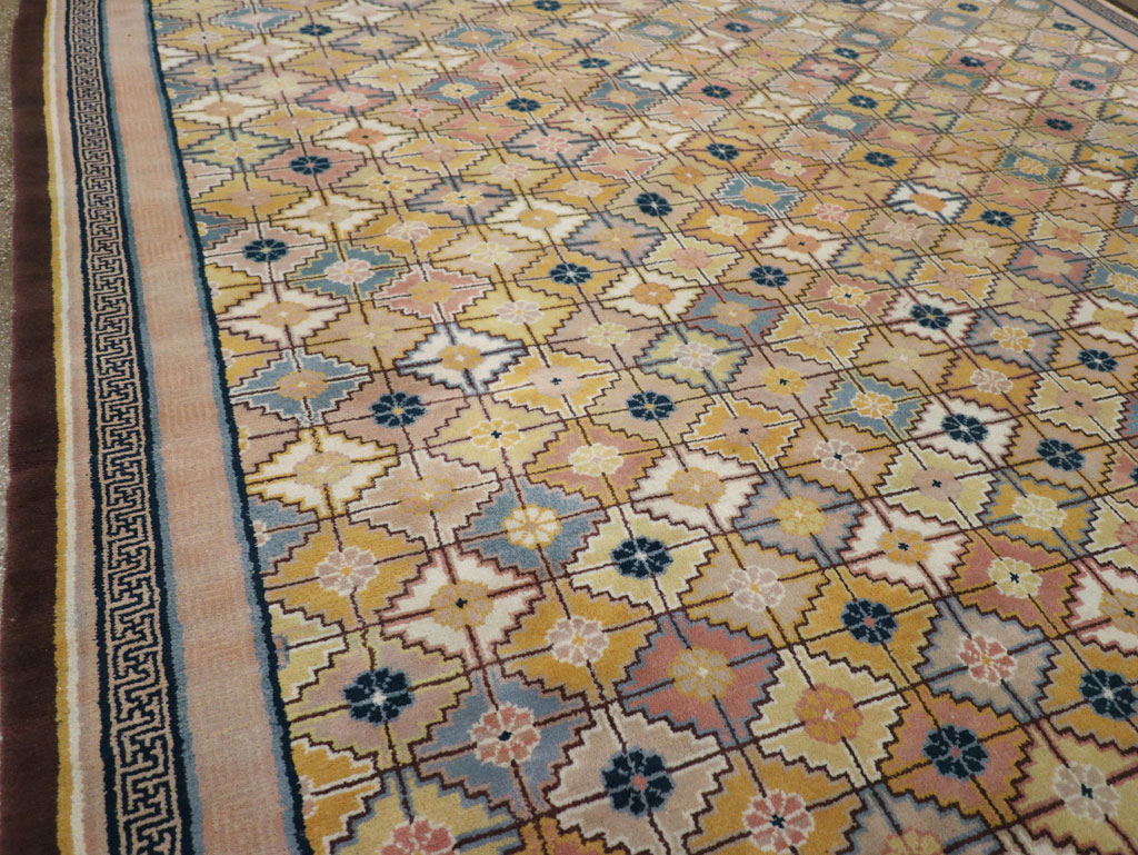 Vintage Chinese Ningxia Room Size Carpet, No.33334 - Galerie Shabab