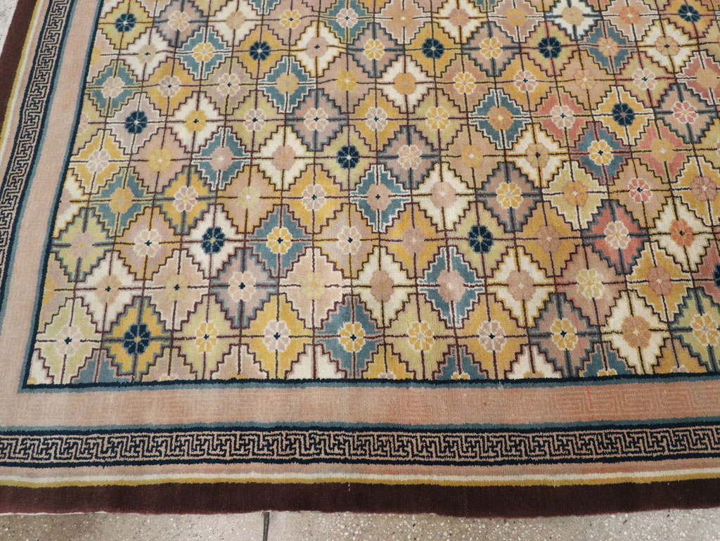 Vintage Chinese Ningxia Room Size Carpet, No.33334 - Galerie Shabab