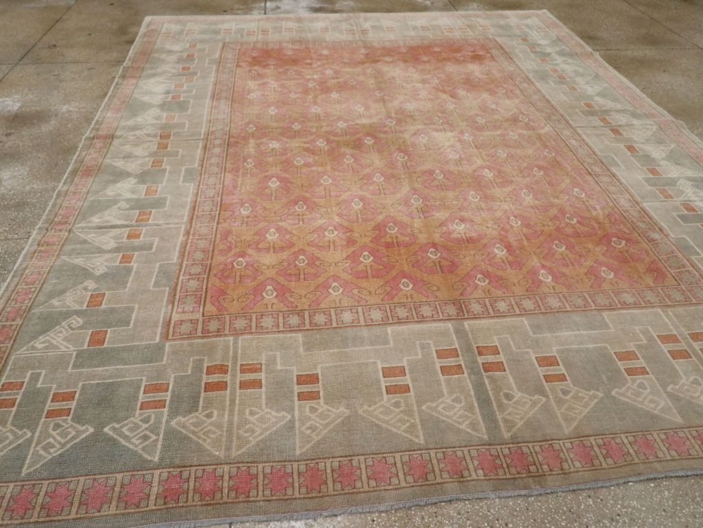 Vintage Turkish Anatolian Room Size Carpet, No.33337 - Galerie Shabab