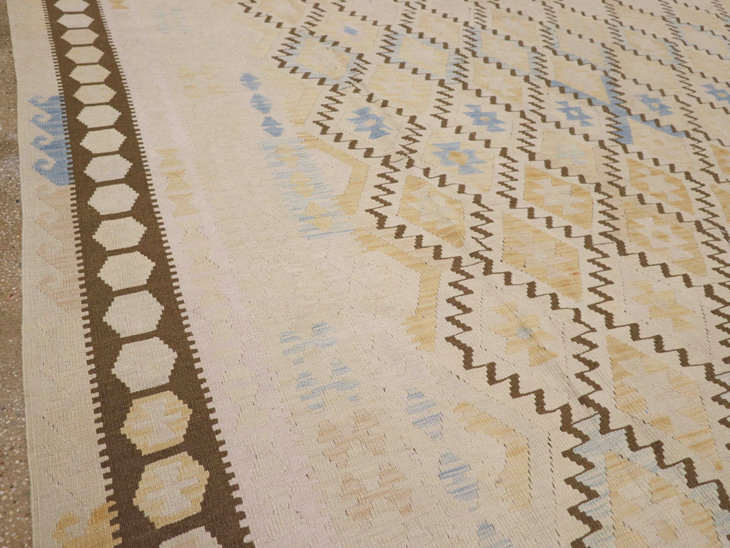 Vintage Turkish Flatweave Kilim Large Carpet, No.33347 - Galerie Shabab