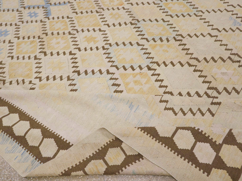 Vintage Turkish Flatweave Kilim Large Carpet, No.33347 - Galerie Shabab