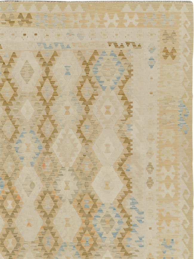 Vintage Turkish Flatweave Kilim Large Room Size Carpet, No.33348 - Galerie Shabab