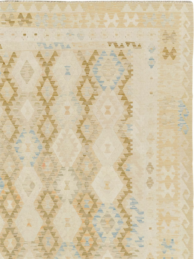 Vintage Turkish Flatweave Kilim Large Room Size Carpet, No.33348 - Galerie Shabab