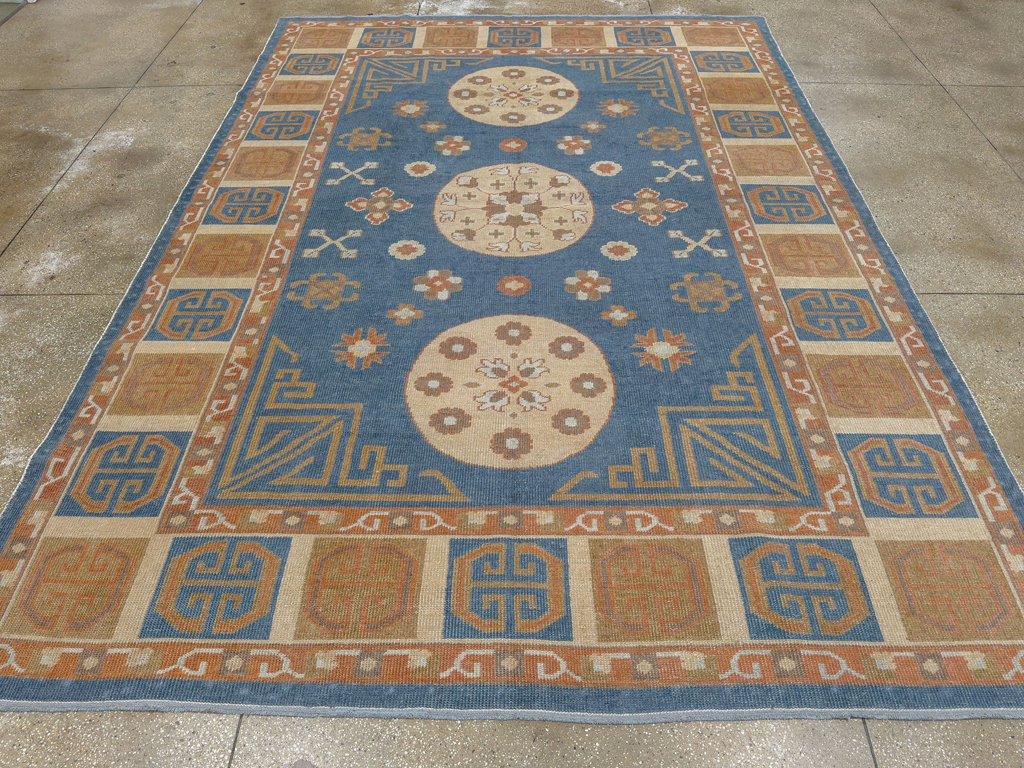 Vintage East Turkestan Khotan Room Size Carpet, No.33352 - Galerie Shabab