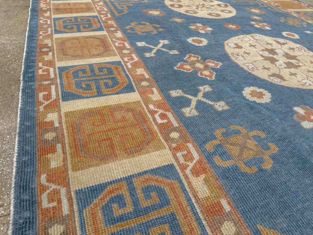 Vintage East Turkestan Khotan Room Size Carpet, No.33352 - Galerie Shabab
