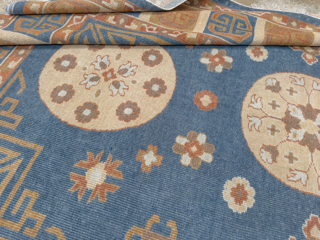 Vintage East Turkestan Khotan Room Size Carpet, No.33352 - Galerie Shabab