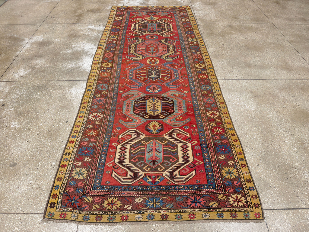 Antique Persian Northwest Wide Gallery Runner, No.33355 - Galerie Shabab