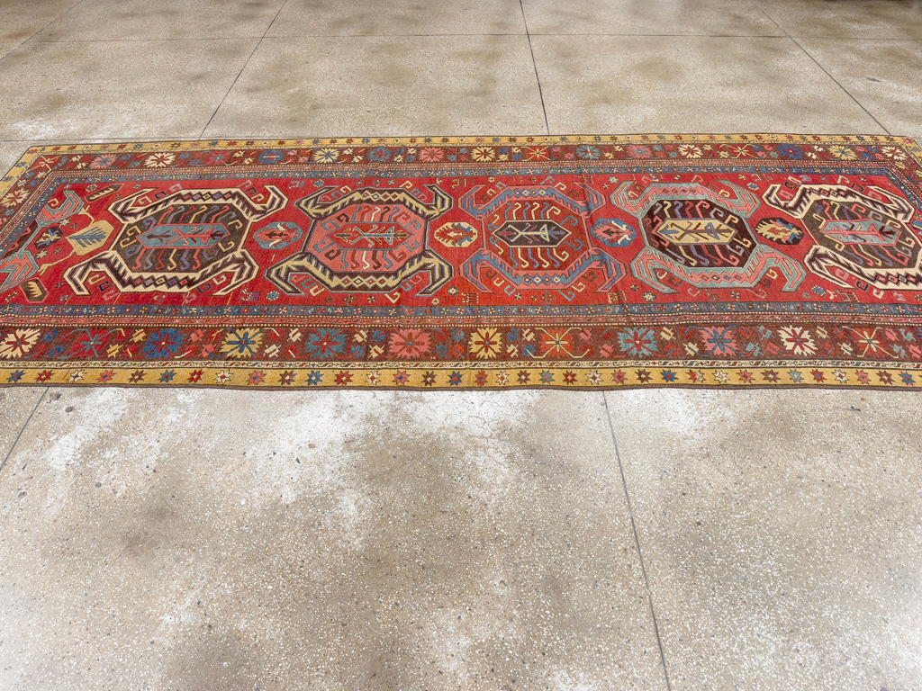 Antique Persian Northwest Wide Gallery Runner, No.33355 - Galerie Shabab
