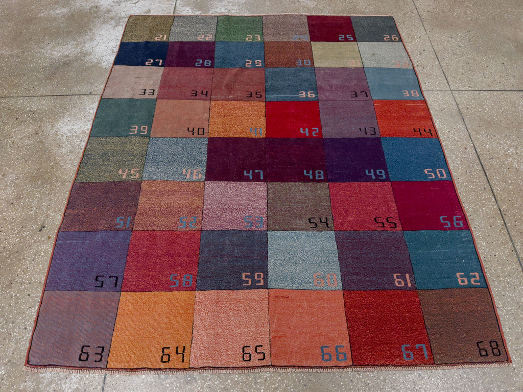 Vintage Turkish Anatolian Accent Rug, No.33364 - Galerie Shabab