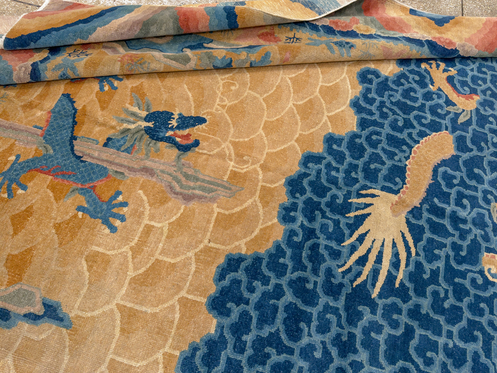 Antique Chinese Peking Room Size Carpet, No.33365 - Galerie Shabab