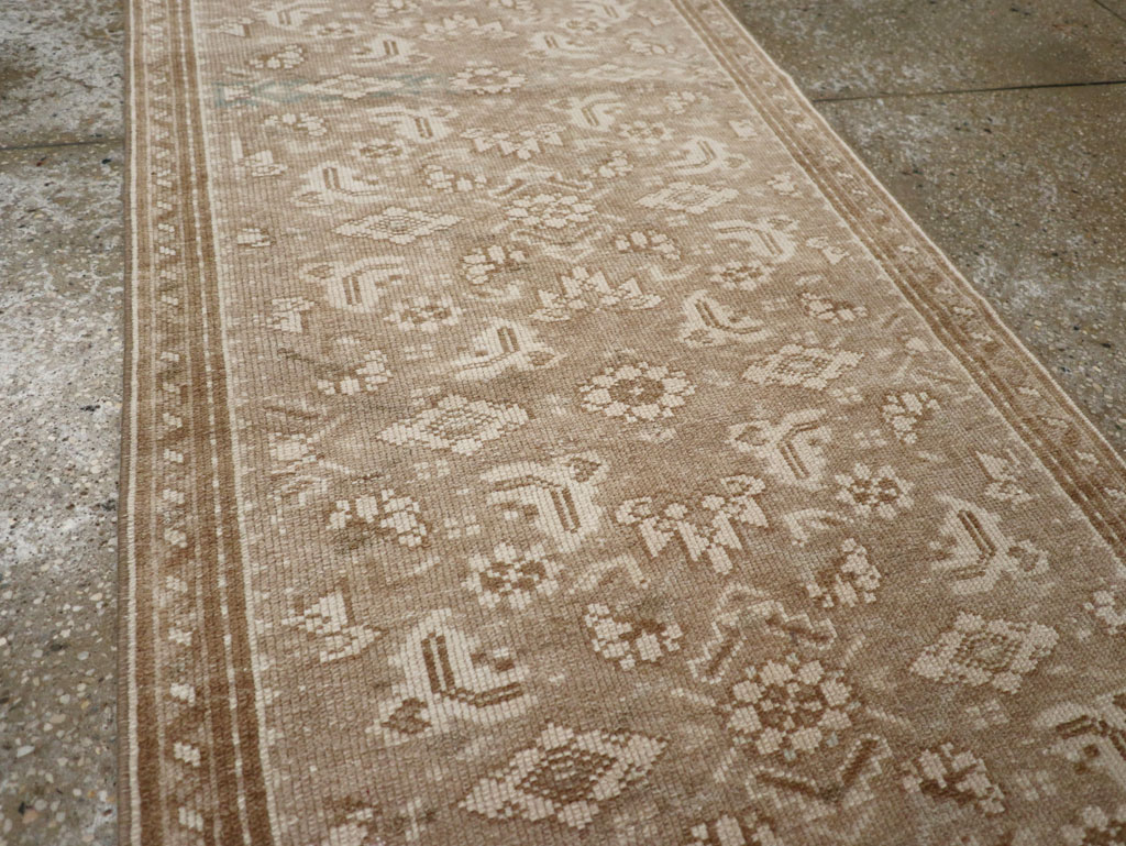Vintage Persian Malayer Runner, No.33370 - Galerie Shabab