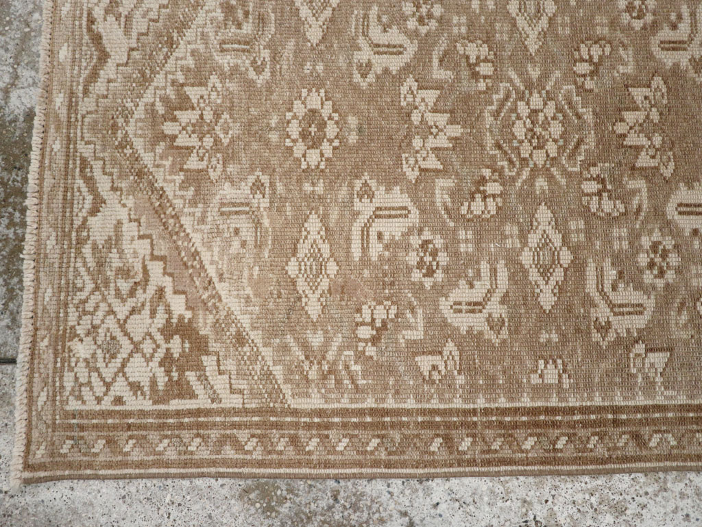 Vintage Persian Malayer Runner, No.33370 - Galerie Shabab