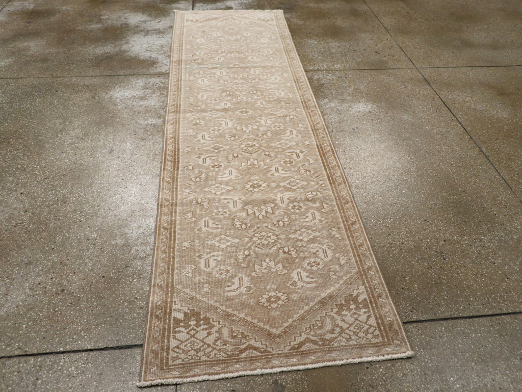 Vintage Persian Malayer Runner, No.33370 - Galerie Shabab