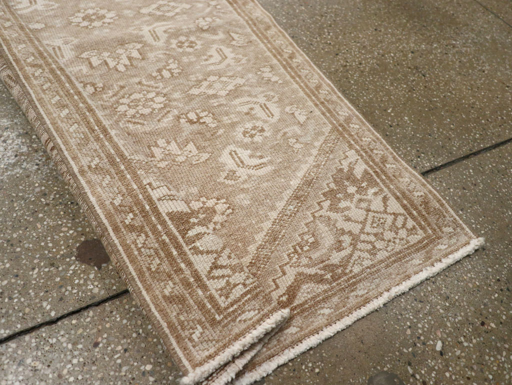Vintage Persian Malayer Runner, No.33370 - Galerie Shabab