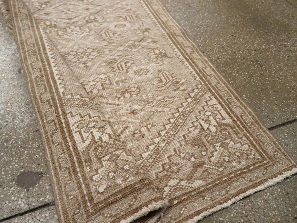 Vintage Persian Malayer Runner, No.33371 - Galerie Shabab