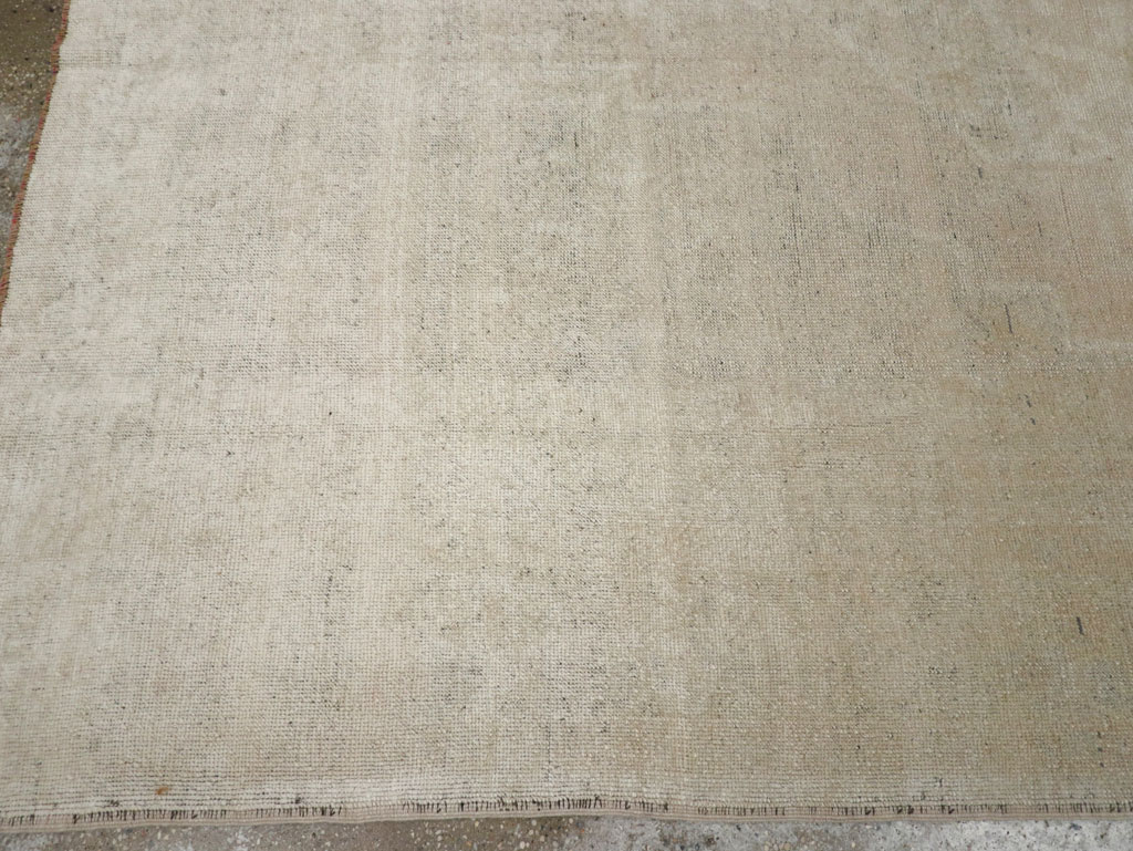 Vintage Turkish Anatolian Gallery Carpet, No.33374 - Galerie Shabab
