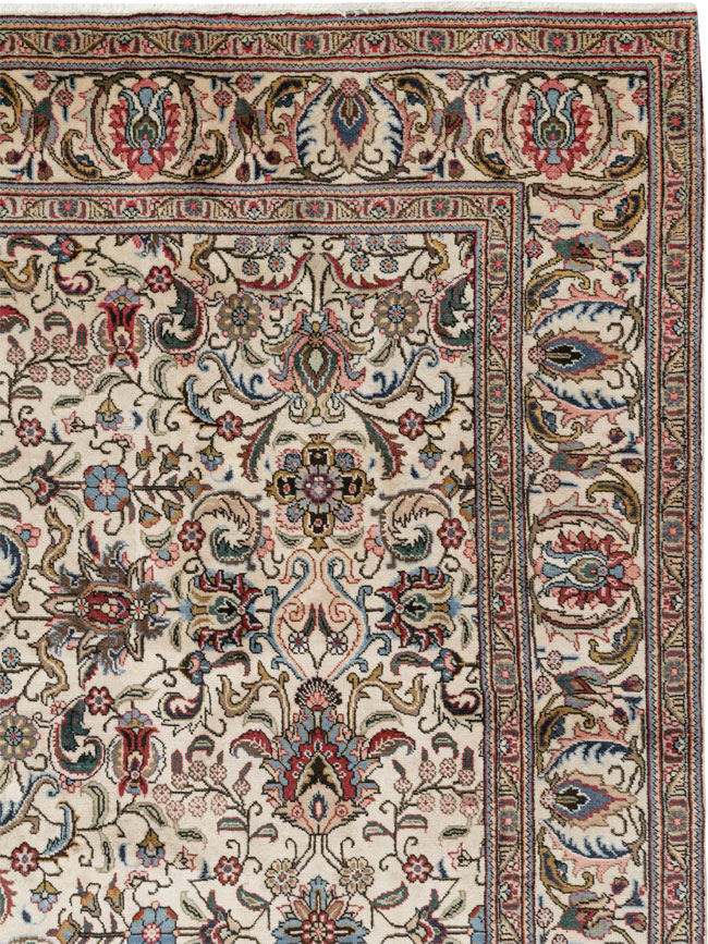 Vintage Persian Tabriz Room Size Carpet, No.33375 - Galerie Shabab